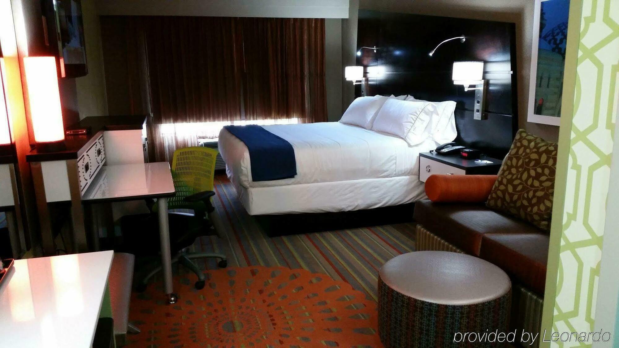 Holiday Inn Express Atlanta Nw - Galleria Area, An Ihg Hotel Zewnętrze zdjęcie